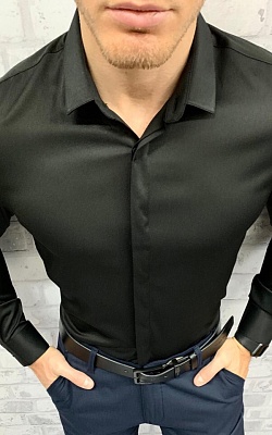 Рубашка стильная классическая черная