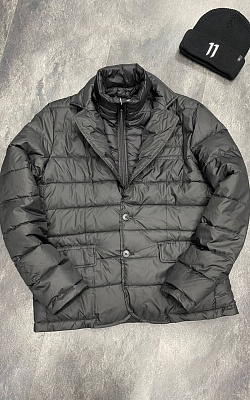 Зимняя куртка классического стиля 